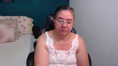 Snapshot of scarlett_duboi1 chatting on April 30, 2:40 am Scarlett online show from April 30, 2:40 am