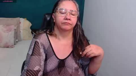 Snapshot of scarlett_duboi1 chatting on May 4, 9:27 am Scarlett online show from May 4, 9:27 am