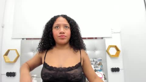scarlett_fox20 online show from January 9, 11:25 am