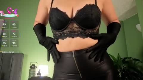 Scarlett online show from June 26, 5:17 pm