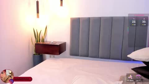 Scarlett Morgan online show from October 29, 8:21 pm