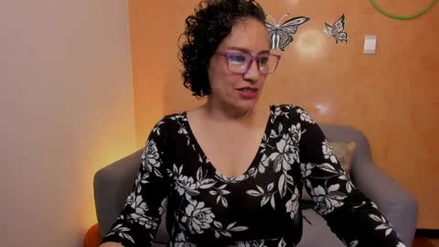Scarlett sax online show from April 8, 9:15 pm