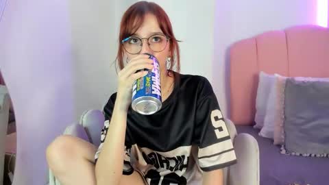 scarlett smith 3 online show from March 2, 7:15 am