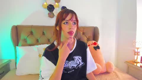 scarlett smith 3 online show from June 18, 2:45 am