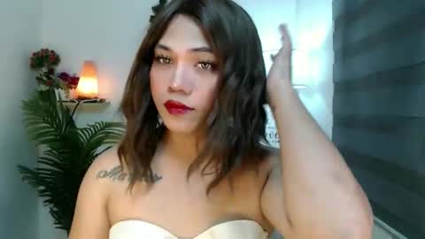    online show from October 22, 10:48 am