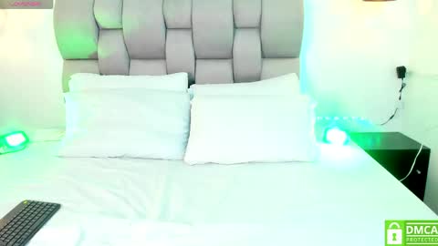 Snapshot of scarlett_sweet9 chatting on June 1, 4:58 am scarlett_sweet9 online show from June 1, 4:58 am