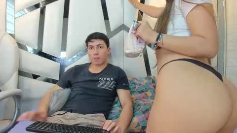 Scarlett and Lucas online show from March 16, 1:15 pm