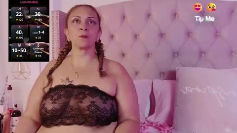 scarlettbooty online show from January 8, 3:31 am