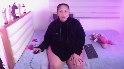 scarlettbooty online show from April 22, 9:01 am