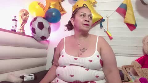 scarlettbooty online show from June 26, 10:08 am