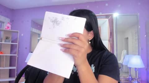 Snapshot of scarlette_15 chatting on May 6, 3:13 am Scarlette online show from May 6, 3:13 am