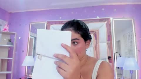Snapshot of scarlette_15 chatting on July 10, 3:22 am Scarlette online show from July 10, 3:22 am