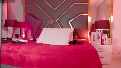 Scarlett Hot online show from November 23, 12:16 pm