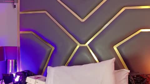 Snapshot of scarletthott1 chatting on May 8, 11:59 am Scarlett Hot online show from May 8, 11:59 am