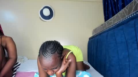 scarlettlust_dior44 online show from March 17, 8:17 am