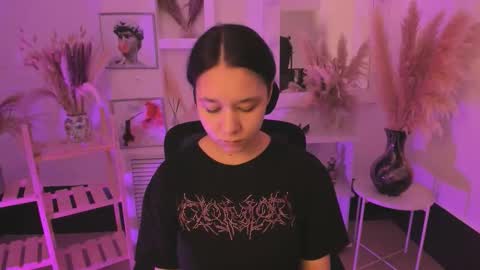 scarlettmurr online show from September 24, 7:50 pm