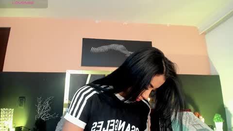 Snapshot of scarlettorres chatting on December 22, 6:38 pm scarlettorres online show from December 22, 6:38 pm