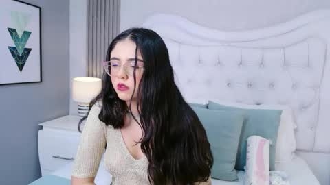 Snapshot of scarlettpetrovaa chatting on May 29, 11:30 am Scarlett Petrova online show from May 29, 11:30 am