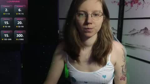 Scarlett online show from April 24, 1:24 pm