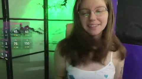 Snapshot of scarlettsrose chatting on June 26, 9:25 am Scarlett online show from June 26, 9:25 am
