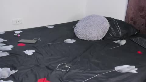 Snapshot of scarlettstone69 chatting on October 15, 10:32 pm Scarlett online show from October 15, 10:32 pm