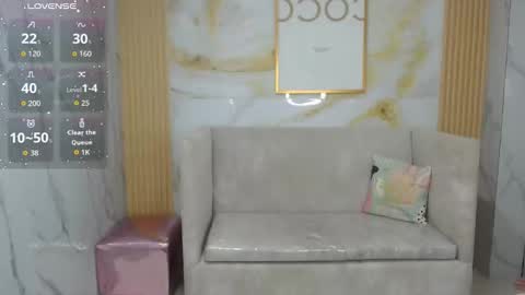 Scarlett  online show from December 13, 8:14 pm