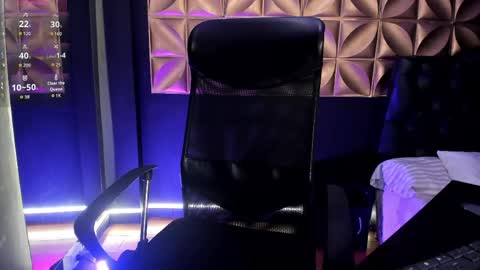 Scarlet online show from April 19, 1:32 pm