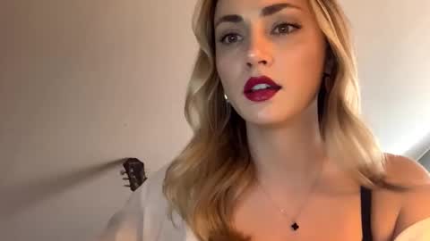 ScarlettxBlonde online show from March 20, 3:06 pm