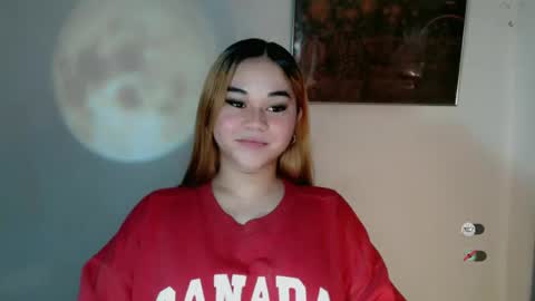 scarletvamp online show from December 2, 7:20 pm