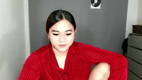 Snapshot of scarletvamp chatting on May 29, 4:21 am scarletvamp online show from May 29, 4:21 am