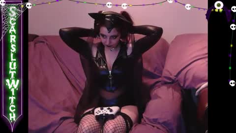 ScarSlutWitch online show from October 30, 7:32 am