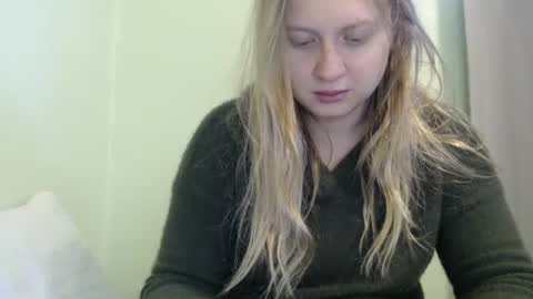 Snapshot of scartit chatting on October 29, 7:15 pm ScarTit Bernhard online show from October 29, 7:15 pm