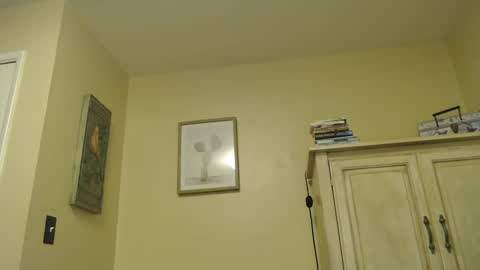 Snapshot of scartit chatting on November 28, 5:32 am ScarTit Bernhard online show from November 28, 5:32 am