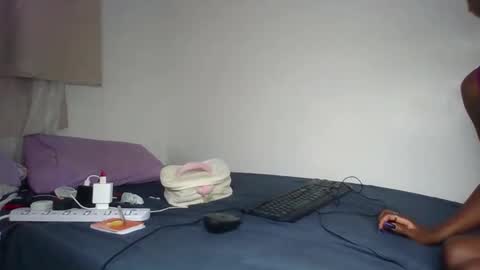 scentedfriction online show from October 30, 10:54 pm