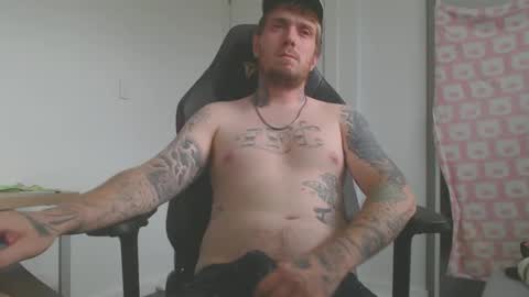 Snapshot of sceptixx chatting on March 11, 7:37 am sceptixx online show from March 11, 7:37 am