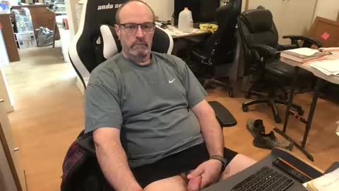 schief6218 online show from March 17, 4:54 pm