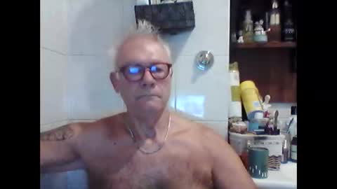 Snapshot of schizzodoro chatting on September 29, 4:39 am schizzodoro online show from September 29, 4:39 am