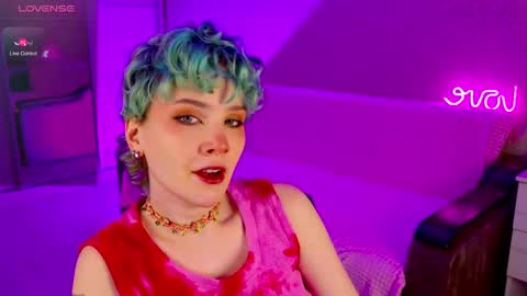 Snapshot of school_love chatting on December 18, 1:34 pm Rina online show from December 18, 1:34 pm