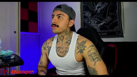 Alejandro help me to reach 200 thumps up online show from November 14, 7:40 am