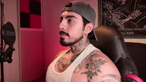 Snapshot of scockpion_ chatting on June 30, 6:36 am Alejandro help me to reach 200 thumps up online show from June 30, 6:36 am