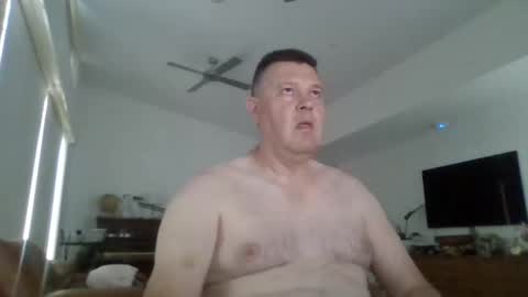 Snapshot of scoobs71 chatting on January 13, 5:12 am Scoobs online show from January 13, 5:12 am