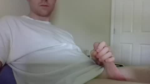 scooter912 online show from April 15, 5:42 pm
