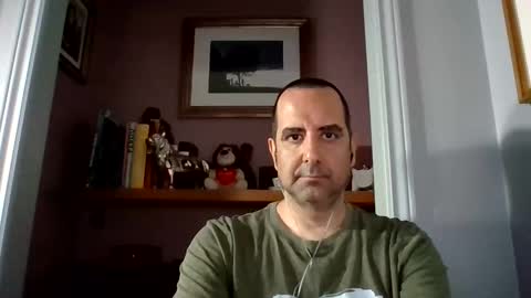 Snapshot of scorpiomtl chatting on June 9, 6:41 pm scorpiomtl online show from June 9, 6:41 pm