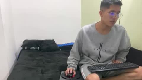 DarkScorpion online show from March 12, 9:37 am