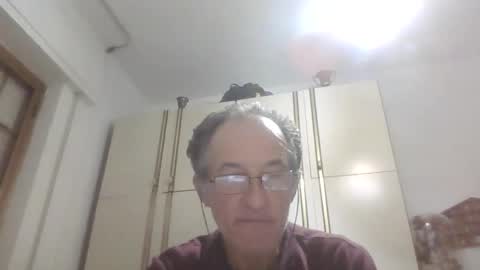 Snapshot of scotchwhieskie chatting on October 1, 6:47 pm scotchwhieskie online show from October 1, 6:47 pm