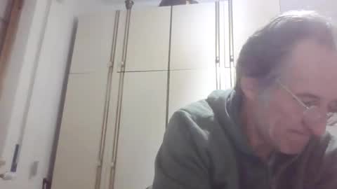 Snapshot of scotchwhieskie chatting on October 17, 7:05 pm scotchwhieskie online show from October 17, 7:05 pm