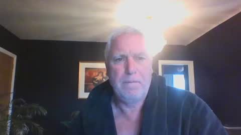 Snapshot of scoti55 chatting on September 18, 1:13 pm scoti55 online show from September 18, 1:13 pm