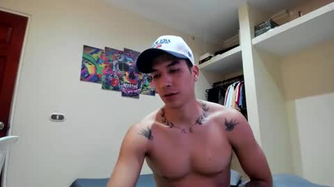 Snapshot of scotrisse chatting on February 27, 6:30 pm Daniel martinez - Independent model online show from February 27, 6:30 pm