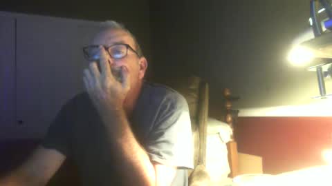 scotsman_62 online show from October 10, 5:50 am