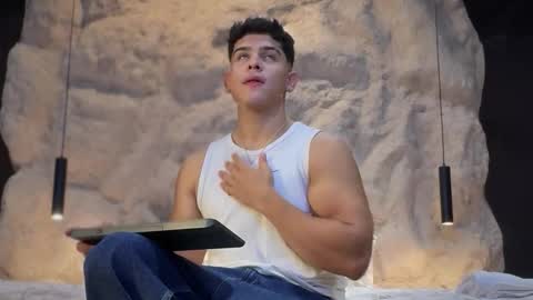 Andrew Flintt online show from February 23, 3:04 am